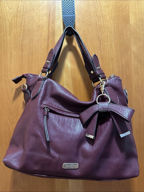 Jessica Simpson Handbags - Jessica Simpson Shoulder bag